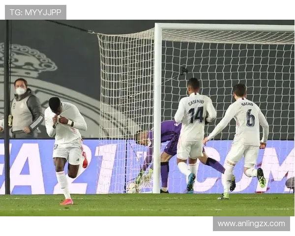 西甲激战维尼修斯点射救主 皇马主场1比1战平拉斯帕尔马斯