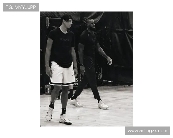 约翰逊砍下31分18篮板 助老鹰力克爵士收获胜利